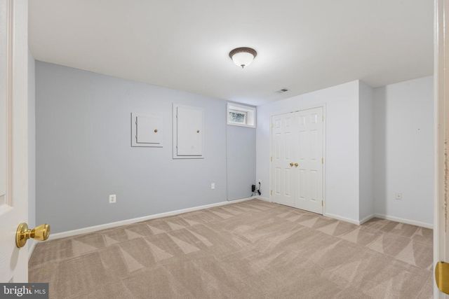 8155 CANCUN CT, Gainesville, VA 20155