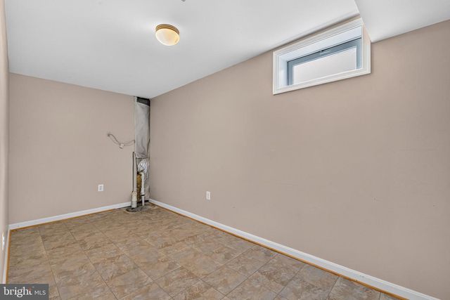 8155 CANCUN CT, Gainesville, VA 20155