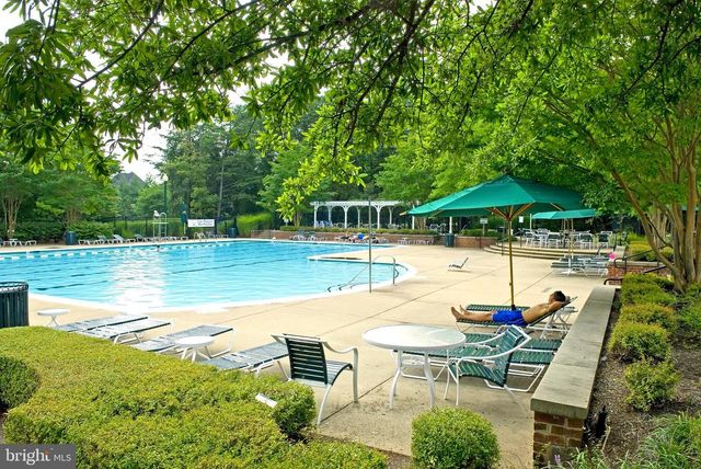8155 CANCUN CT, Gainesville, VA 20155