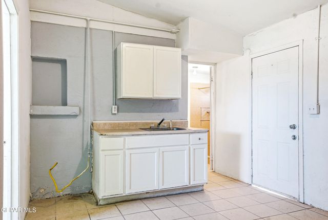 495 BUFORD Road, Socorro, TX 79927