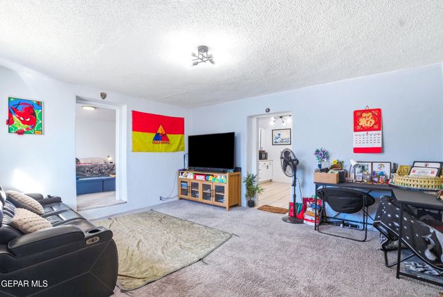 495 BUFORD Road, Socorro, TX 79927