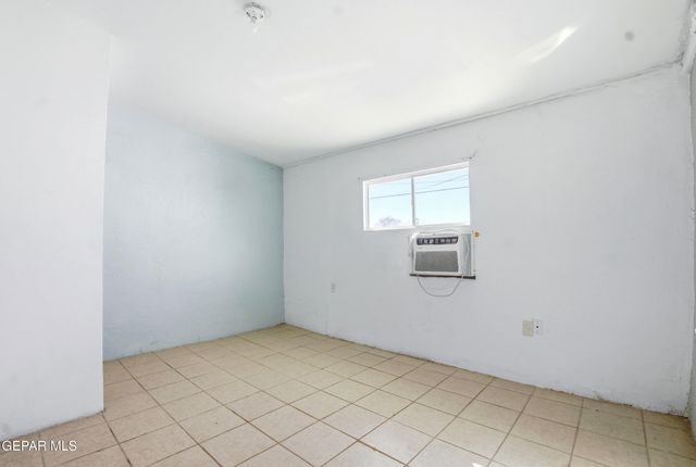 495 BUFORD Road, Socorro, TX 79927