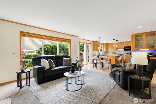 2830 234th Avenue SE, Sammamish, WA 98075