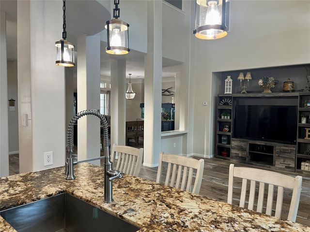 1201 Cambridge Court, Seabrook, TX 77586