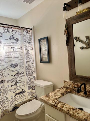 1201 Cambridge Court, Seabrook, TX 77586