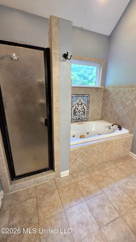85 Lee Creek Cove, Byhalia, MS 38611