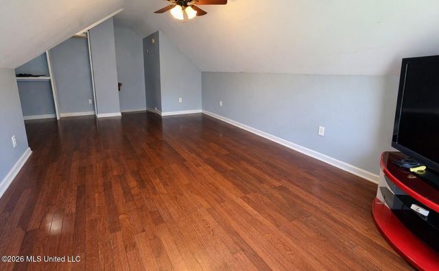 85 Lee Creek Cove, Byhalia, MS 38611