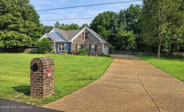 85 Lee Creek Cove, Byhalia, MS 38611