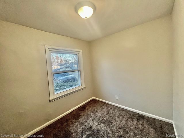 19130 WOODCREST Street, Harper Woods, MI 48225