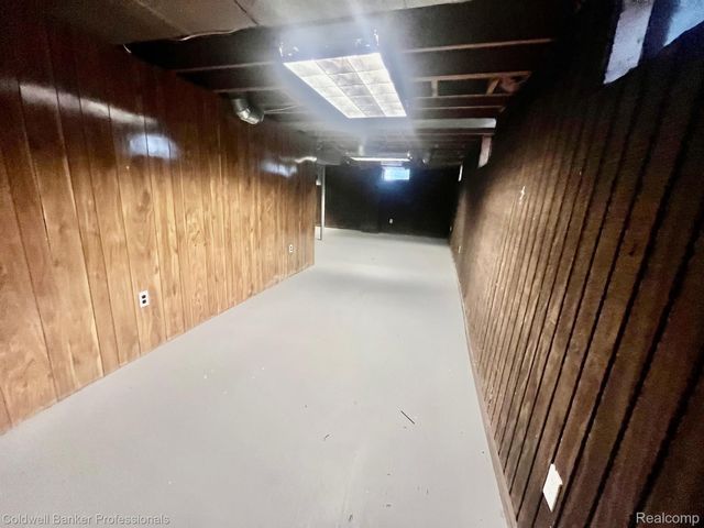 19130 WOODCREST Street, Harper Woods, MI 48225