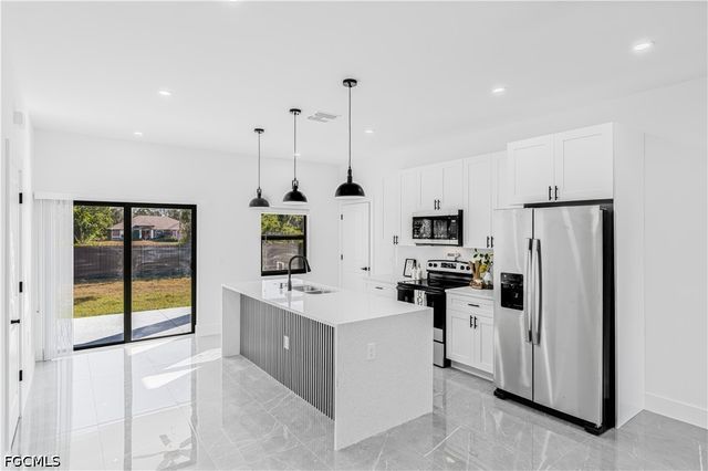 747 Roma AVE S, Lehigh Acres, FL 33974