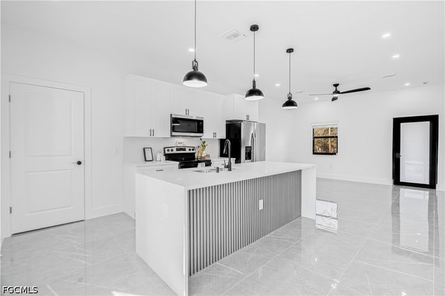 747 Roma AVE S, Lehigh Acres, FL 33974