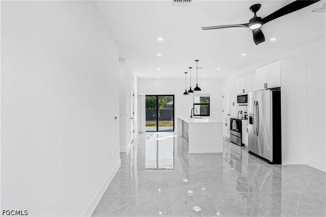 747 Roma AVE S, Lehigh Acres, FL 33974