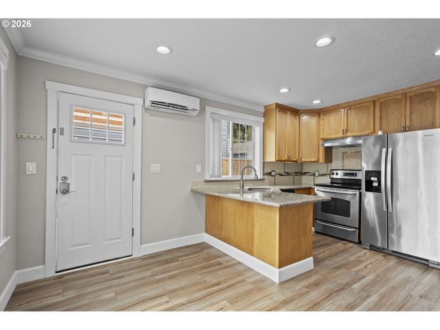 14309 Ne POWERS St, Vancouver, WA 98682