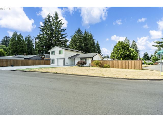 14309 Ne POWERS St, Vancouver, WA 98682