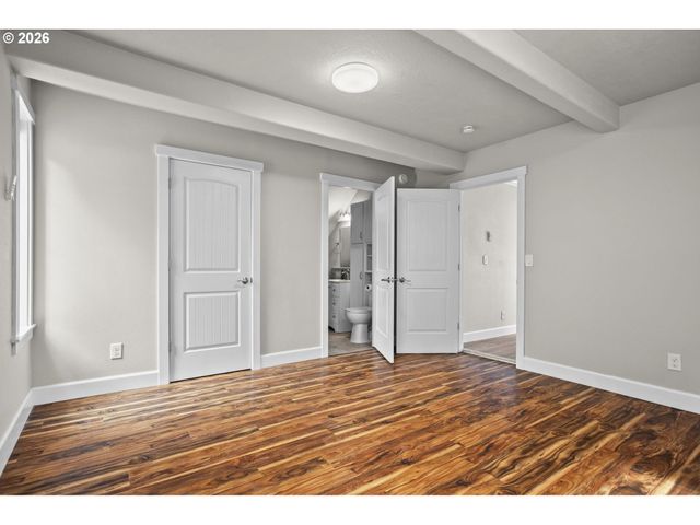 14309 Ne POWERS St, Vancouver, WA 98682