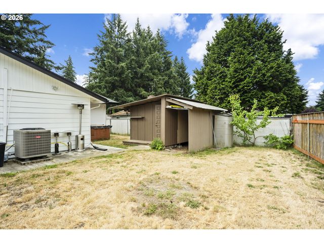 14309 Ne POWERS St, Vancouver, WA 98682