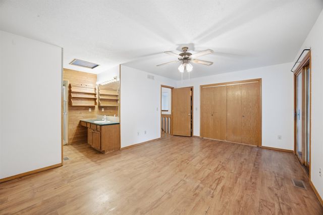 1651 S Willow Oak, Wichita, KS 67230