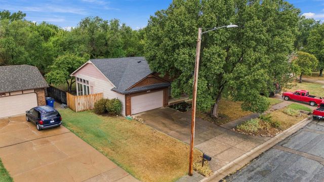 1651 S Willow Oak, Wichita, KS 67230