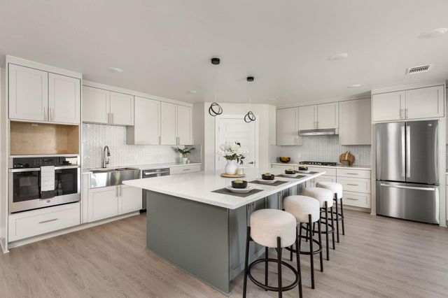 10101 Woodhaven DR, Austin, TX 78753