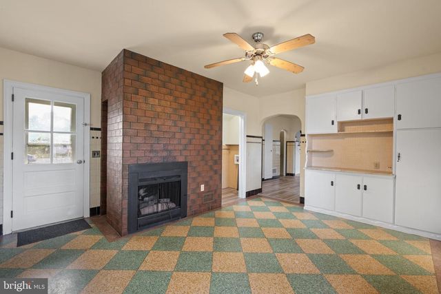 1547 E WHEAT RD, Vineland, NJ 08360