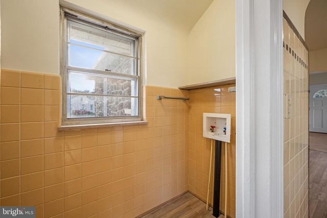 1547 E WHEAT RD, Vineland, NJ 08360