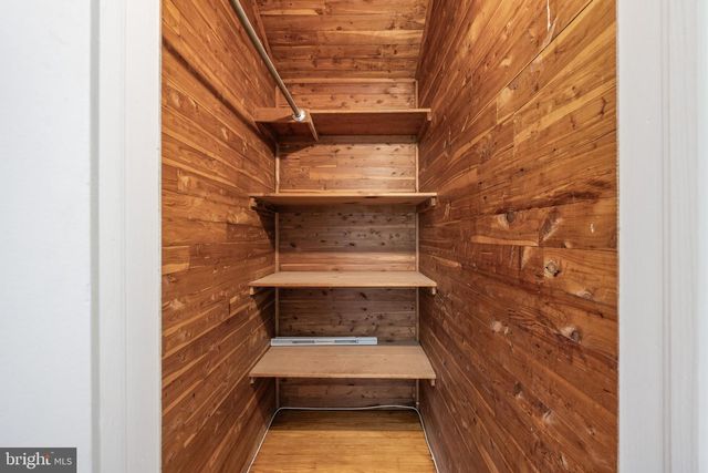 1547 E WHEAT RD, Vineland, NJ 08360