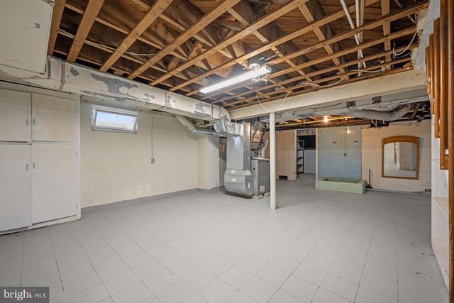 1547 E WHEAT RD, Vineland, NJ 08360