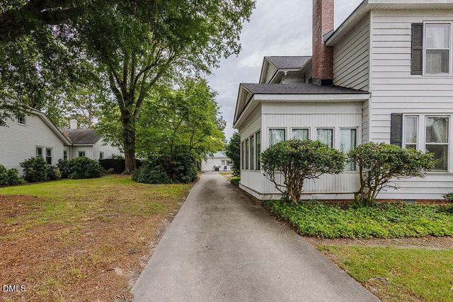 507 E Center Street, Nashville, NC 27856
