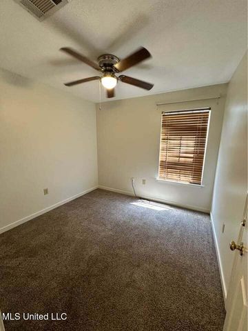 512 Flynn Court, Pearl, MS 39208