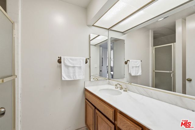 318 N Maple Drive 506, Beverly Hills, CA 90210
