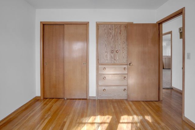 2011 Terrace Dr, Newton, KS 67114