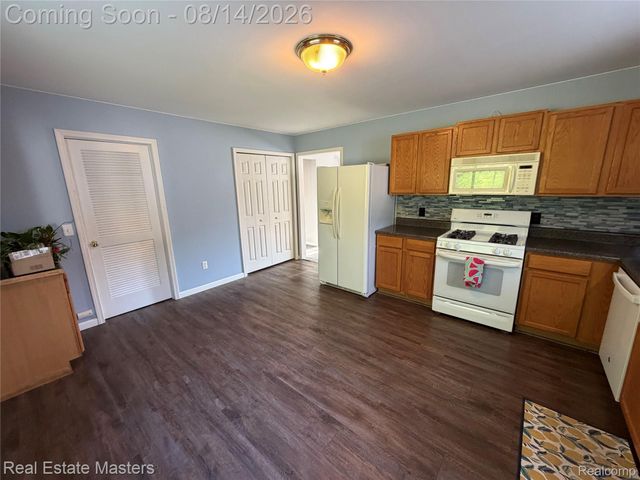 4094 Tristen Avenue, Fort Gratiot Charter Township, MI 48059