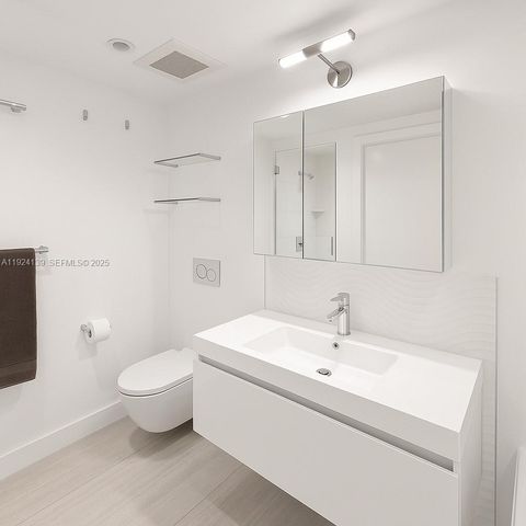 2301 Collins Ave 636, Miami Beach, FL 33139