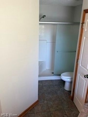 11816 Beckenham Road, North Royalton, OH 44133