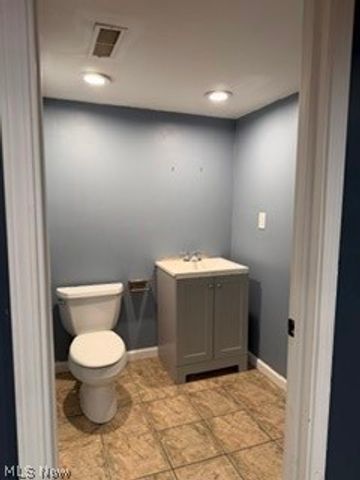 11816 Beckenham Road, North Royalton, OH 44133