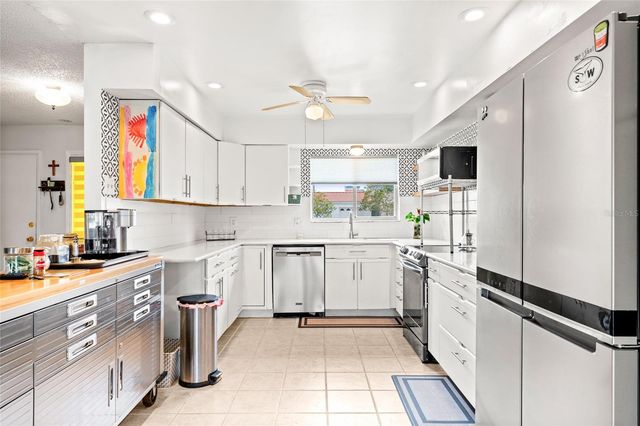 10760 WILDERNESS COURT, Orlando, FL 32821