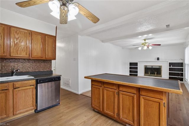 6253 Auburn DR, Virginia Beach, VA 23464