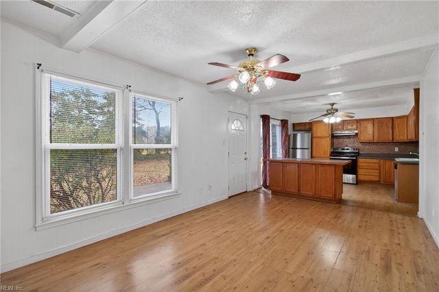 6253 Auburn DR, Virginia Beach, VA 23464