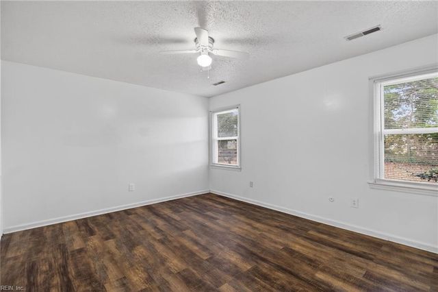 6253 Auburn DR, Virginia Beach, VA 23464