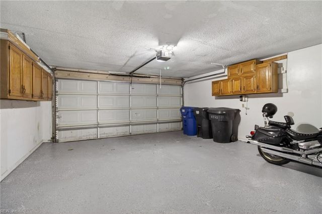 6253 Auburn DR, Virginia Beach, VA 23464