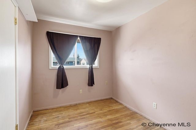 445 MCCOMB AVE, Cheyenne, WY 82007