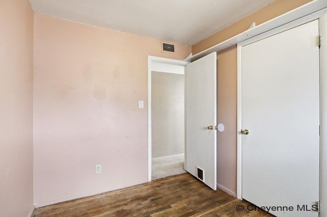 445 MCCOMB AVE, Cheyenne, WY 82007
