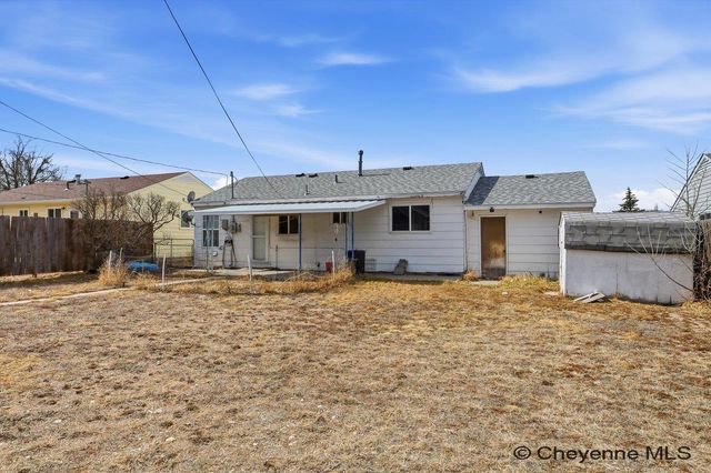 445 MCCOMB AVE, Cheyenne, WY 82007