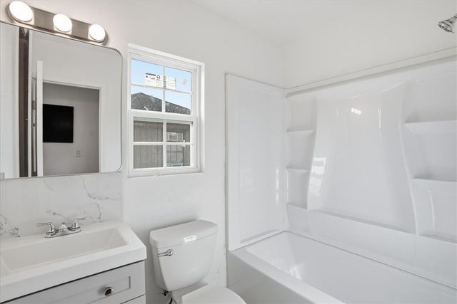 905 Louisiana Ave, Corpus Christi, TX 78404