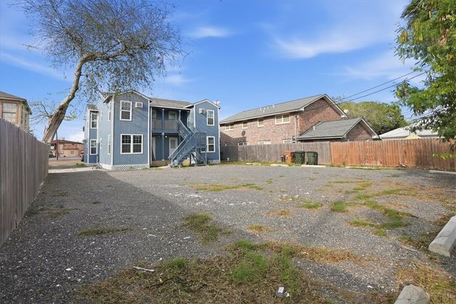 905 Louisiana Ave, Corpus Christi, TX 78404