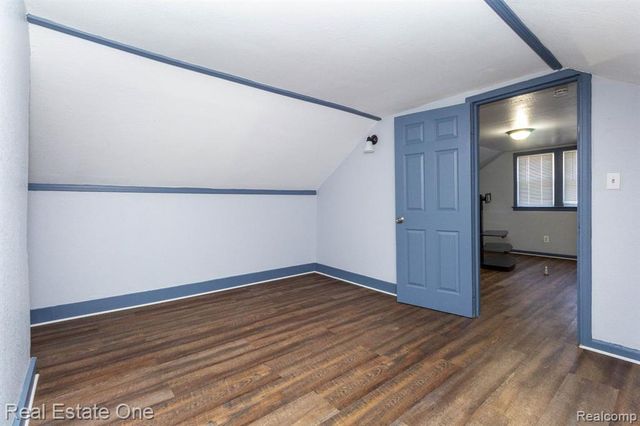 6427 Linsdale Street, Detroit, MI 48204