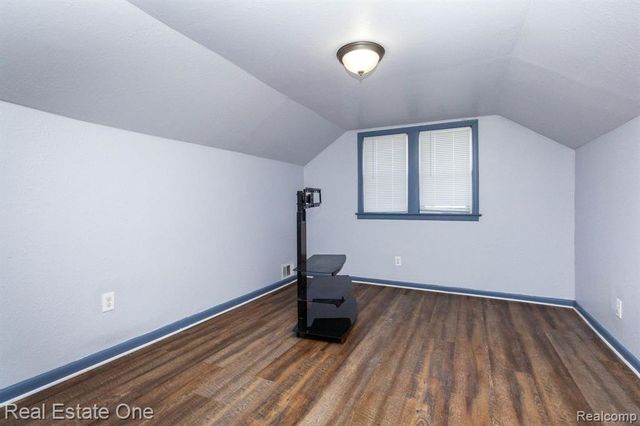 6427 Linsdale Street, Detroit, MI 48204