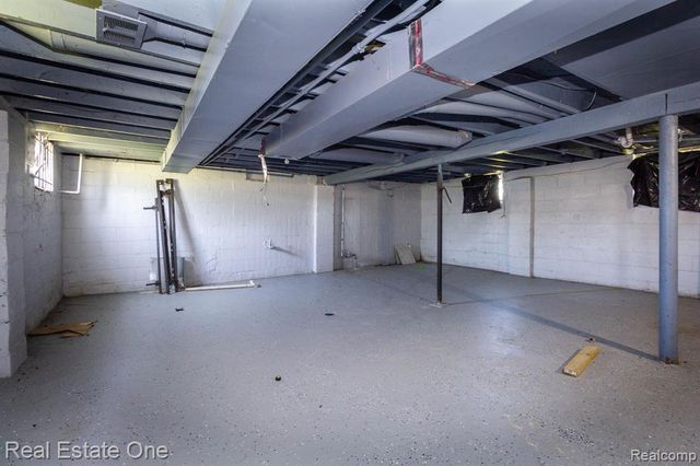 6427 Linsdale Street, Detroit, MI 48204