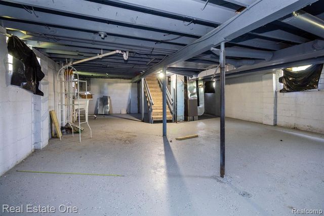 6427 Linsdale Street, Detroit, MI 48204